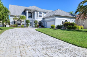 Luxury Waterfront Direct Gulf Access